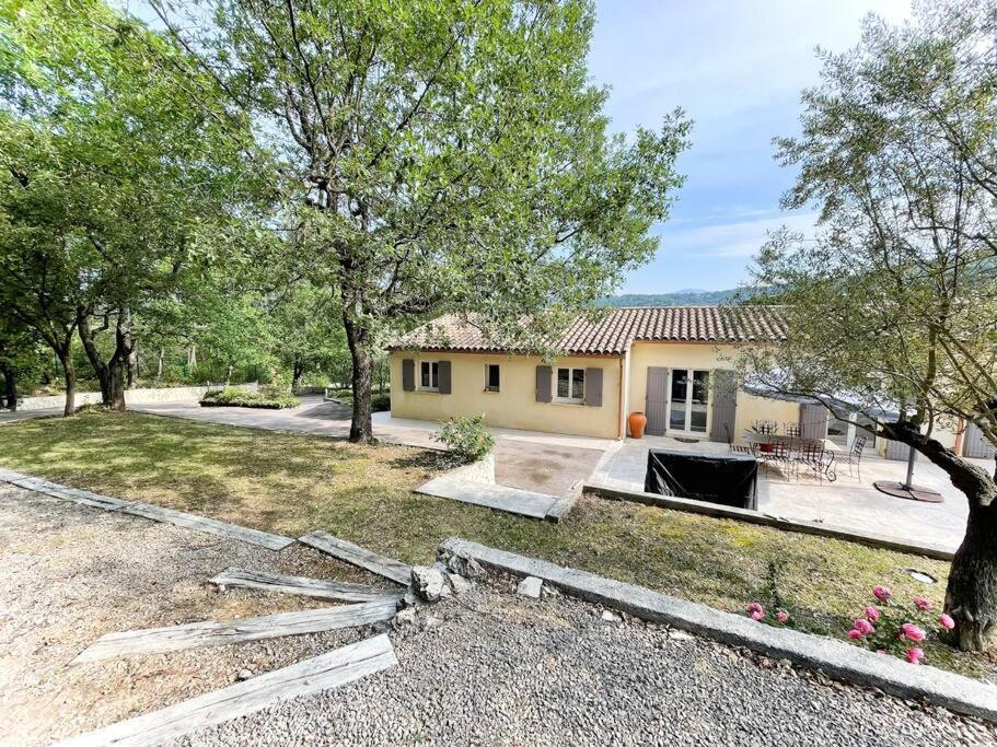 Belle Villa Avec Jardin Piscine Et Salle De Sport Montauroux Exterior foto