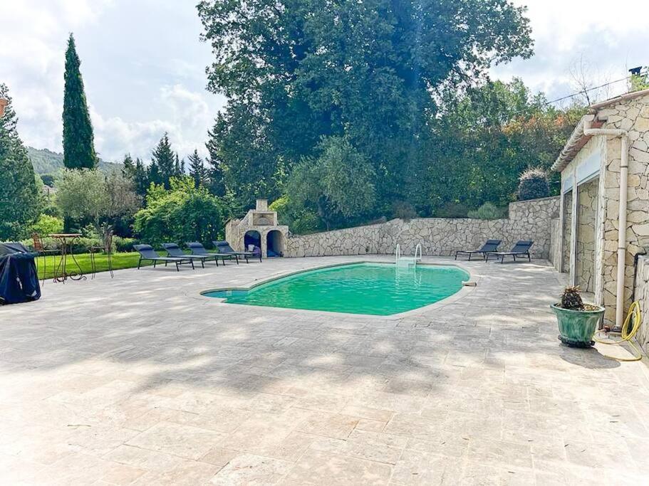 Belle Villa Avec Jardin Piscine Et Salle De Sport Montauroux Exterior foto